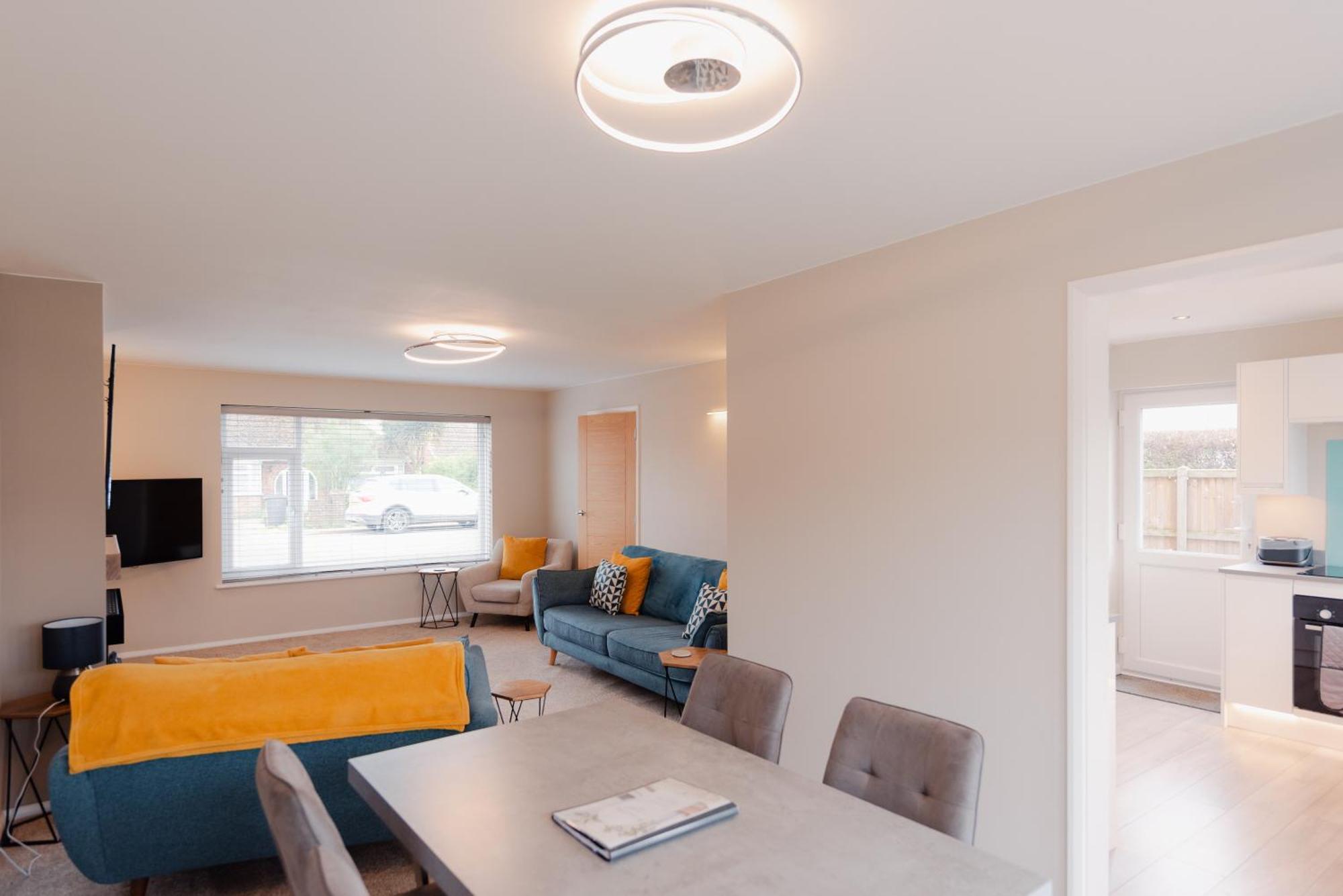 Luxury Recently Renovated 3 Bedroom Home In Sandwich Kent Экстерьер фото